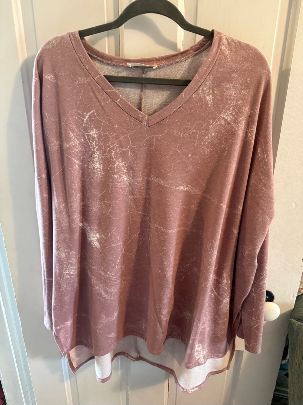 Zenana Outfitters Dusty Mauve V-Neck Pullover